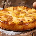 Torta all'ananas soffice: ricetta facile e veloce passo passo